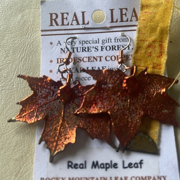 Maple Leaf Earrings# - Picture 4 of 6